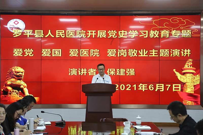 逃离沙漠小镇