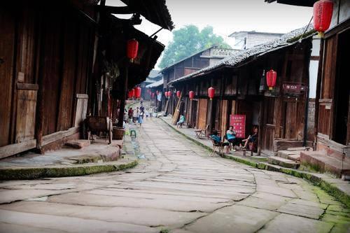 重庆两会 | 詹志雄委员：建议废除建筑业最低价中标法